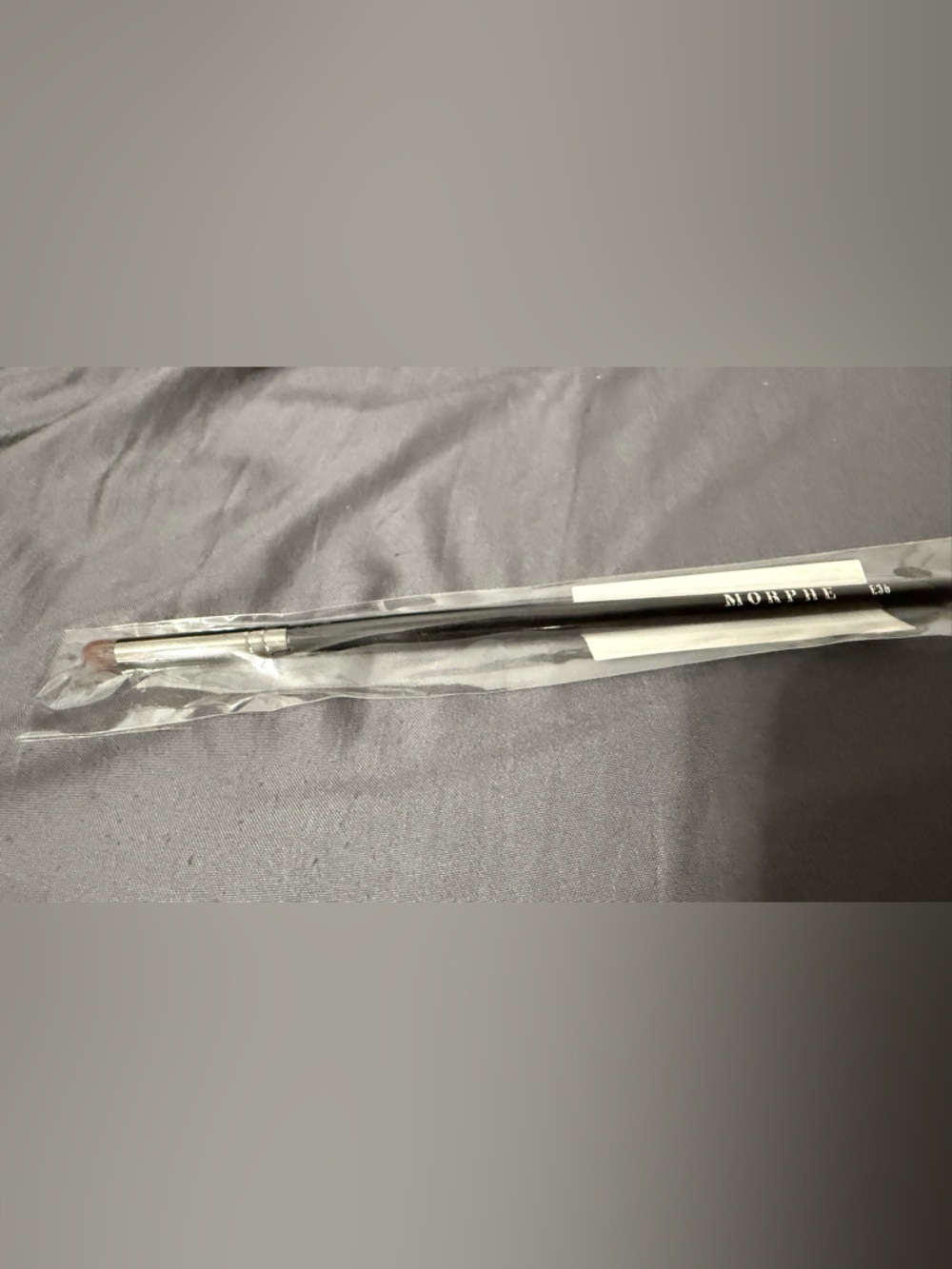 Morphe E36 - detail crease brush
